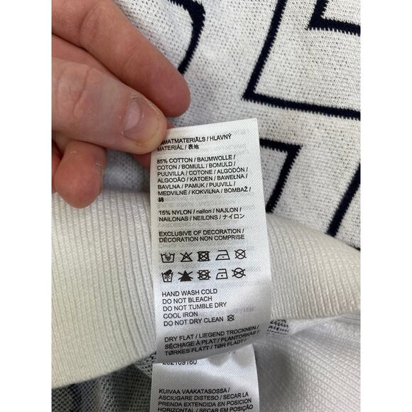 NWT J.Lindeberg Bridge Swirl Monogram Golf Sweater, Large, Navy White, 195$ - Picture 5 of 8